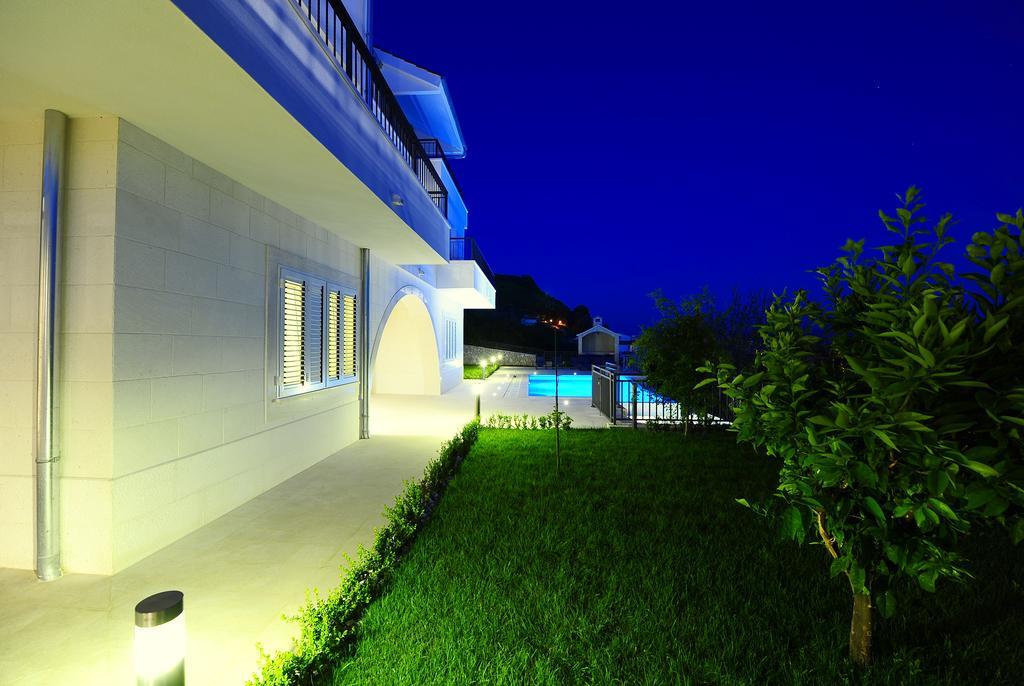 The One Resort Ποντστράνα Εξωτερικό φωτογραφία