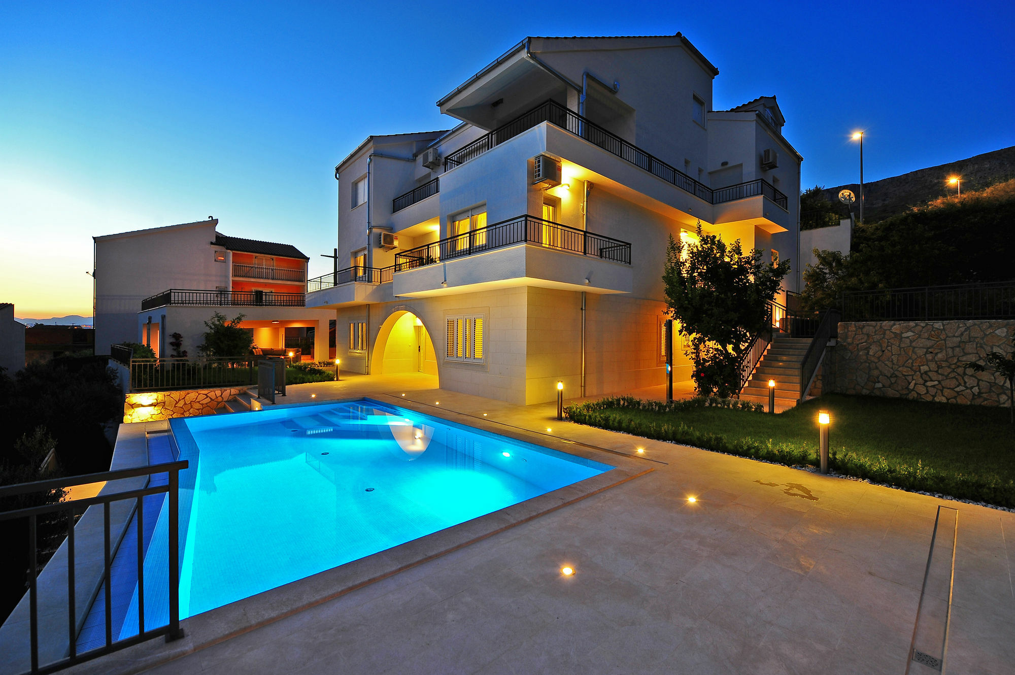 The One Resort Ποντστράνα Εξωτερικό φωτογραφία